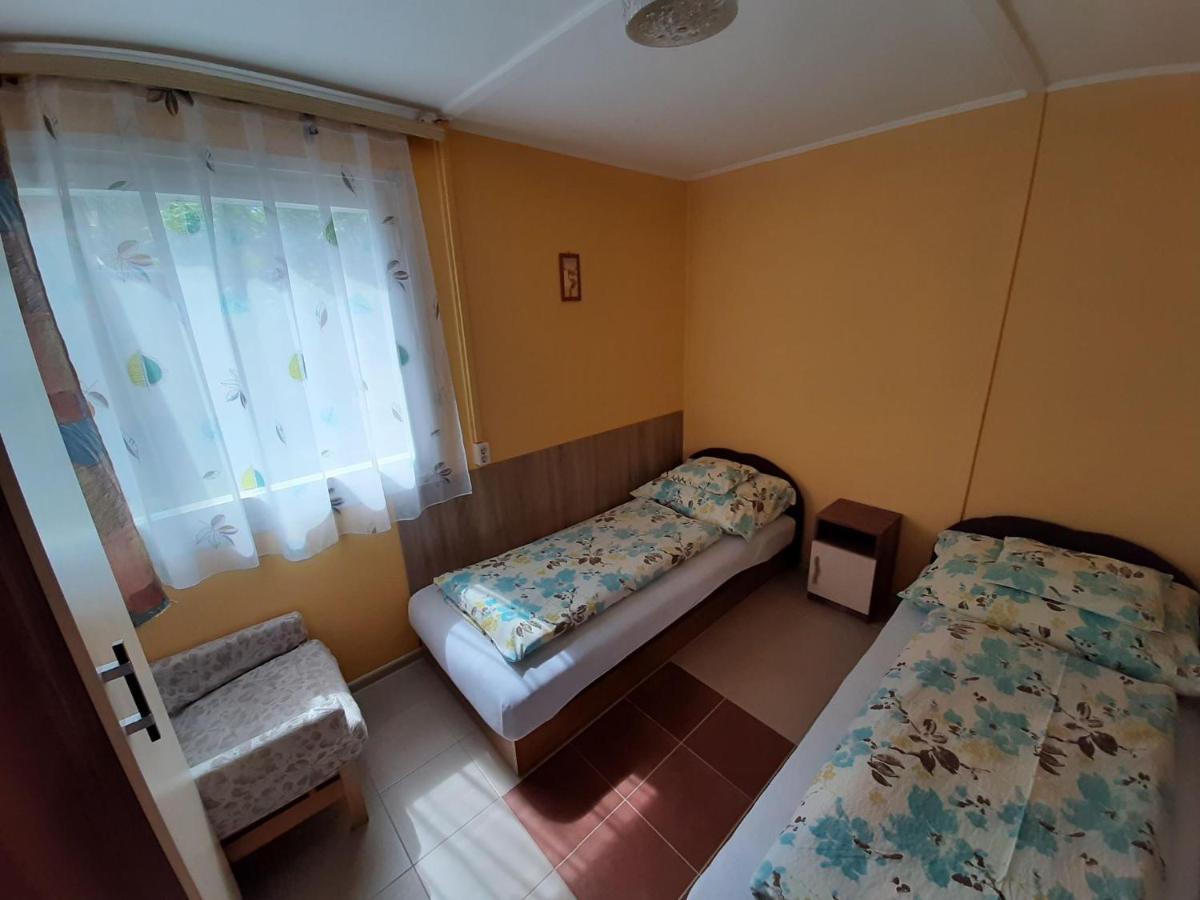 Fortuna Apartmanhazak Bogacs Exterior photo